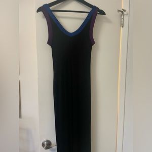 Goegeous Sandro maxi dress that hits just above the ankles with slit